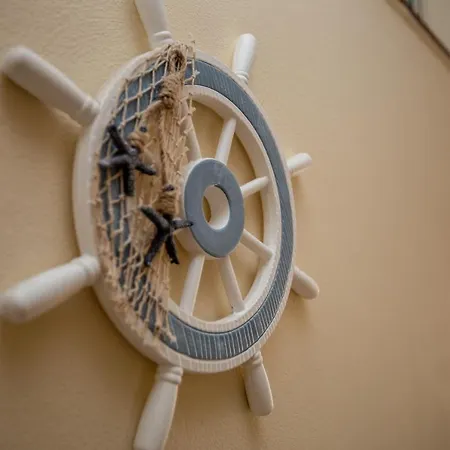 Apartment Center Velipojë